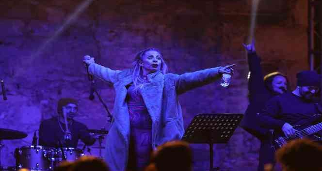 Zeynep Casalini Bodrum’u coşturdu