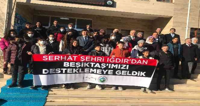 Dezavantajlı öğrenciler İstanbul’da tarihi yerleri gezip, Beşiktaş-Göztepe maçını seyredecek