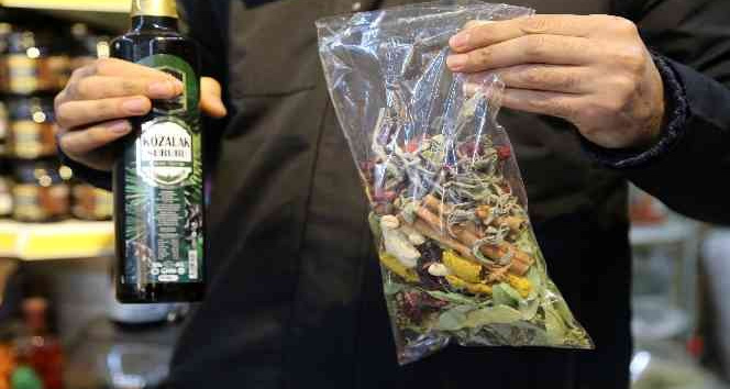 Gümüşhane’de havaların soğumasıyla vatandaşlar aktarlara akın ediyor