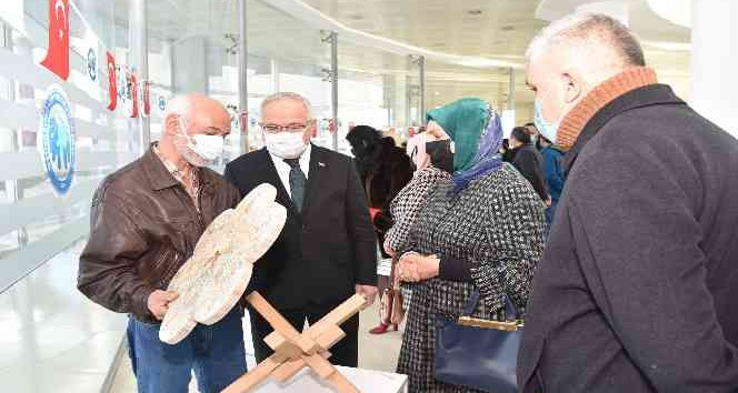 KMÜ’de yıl sonu karma sergisi düzenlendi