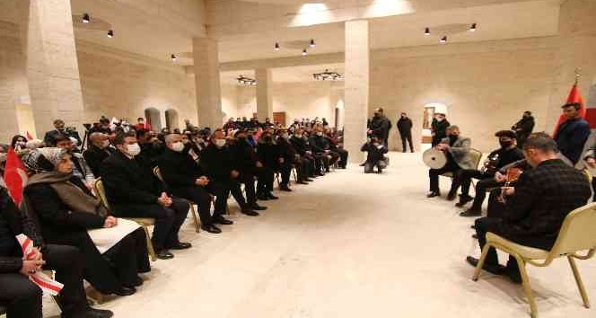 KKTC Cumhurbaşkanı Tatar, Ahi Evran Külliyesi’nde gençlerle bir araya geldi