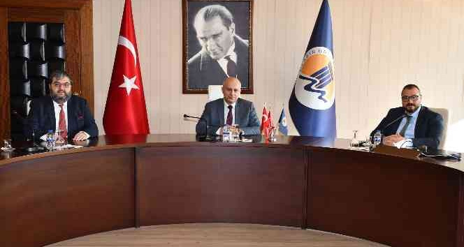 Mersin Üniversitesi’nden ’Kariyer Mersin Projesi’ne destek