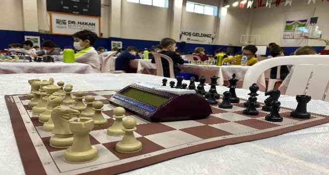 Satrançta İstanbul Küçükler İl Birinciliği Final Turnuvası başladı