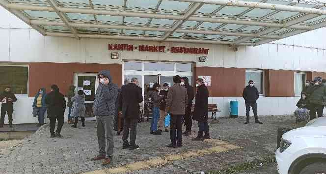 Yunanistan’ın şart koşmasının ardından, Yunan misafirler için Keşan’da PCR Test Birimi kuruldu