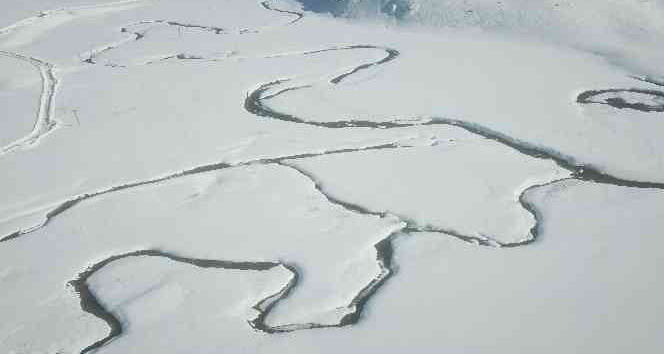 Şırnak’ta yaz ve kış aylarında çekilen menderesler göz kamaştırdı