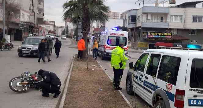 Ticari araçla çarpışan motosiklet sürücüsü yaralandı