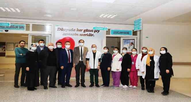 Simav Devlet Hastanesi’ne ‘Anne ve Bebek Dostu ’ unvanı verildi