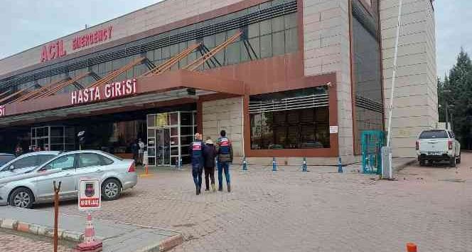 Kesinleşmiş hapis cezası bulunan 2 kişi yakalandı