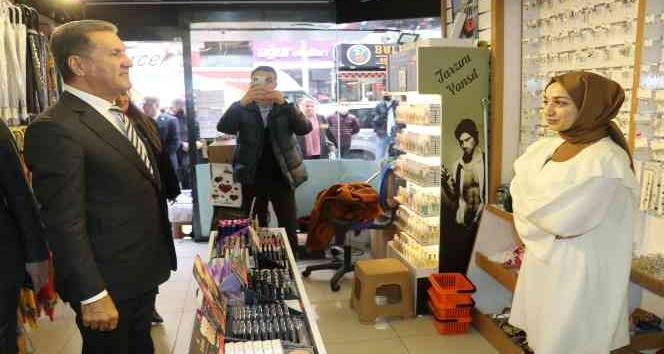 Sarıgül, Türkiye Değişim Partisi Yalova İl Başkanlığının açılışını yaptı