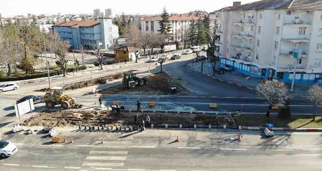 Karaman’da asfalt ve kaldırım çalışmaları