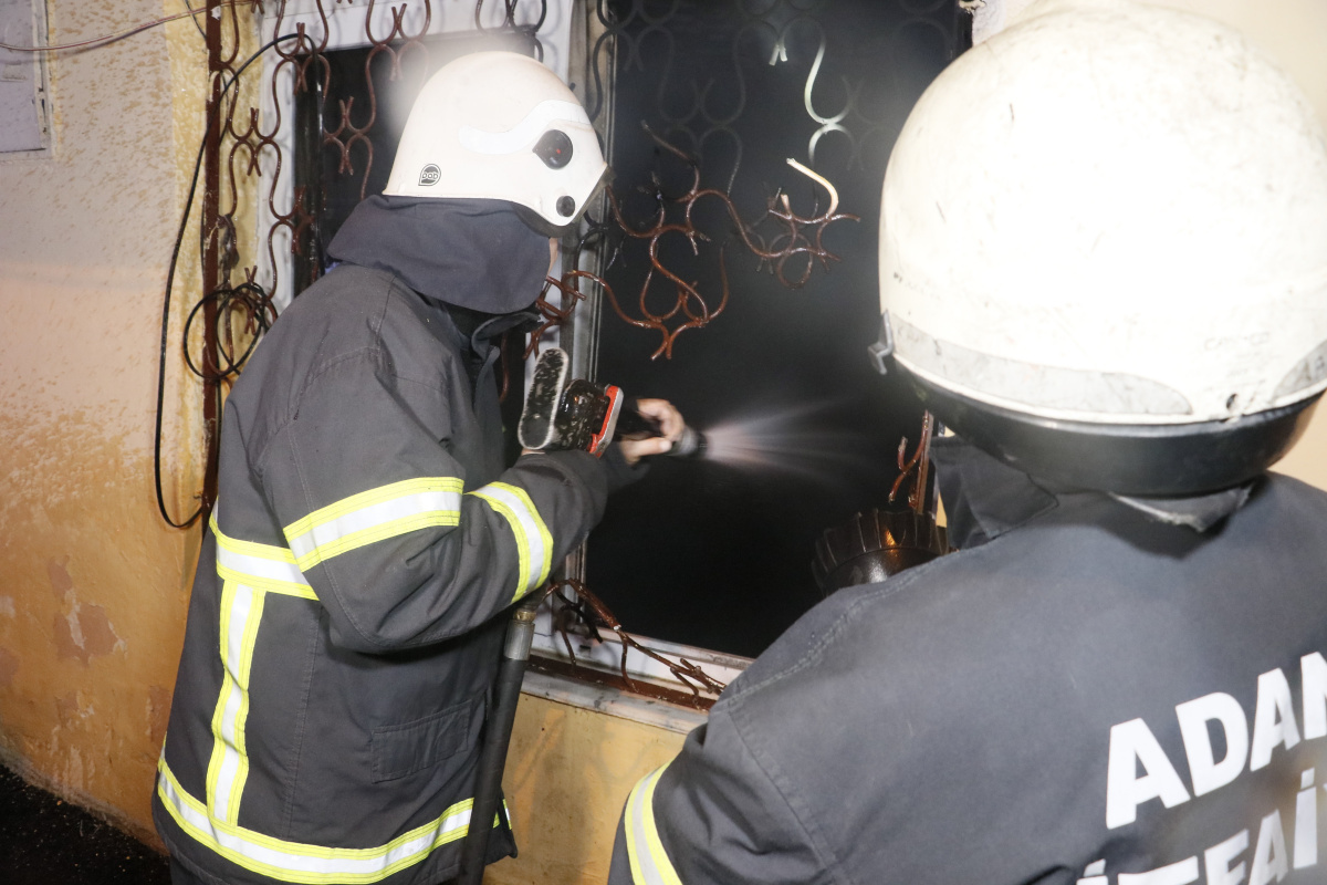 Adana’da elektrikli sobadan yangın çıktı: 1 ağır yaralı