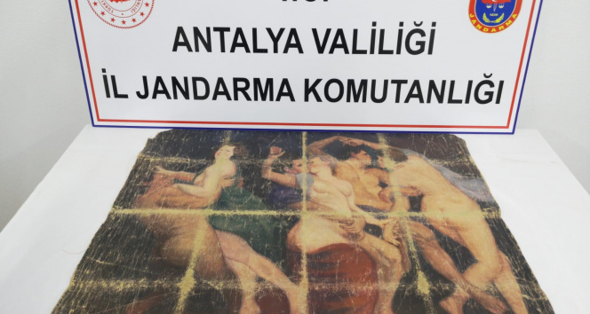 Antalyada milyonluk tarihi tablo operasyonu