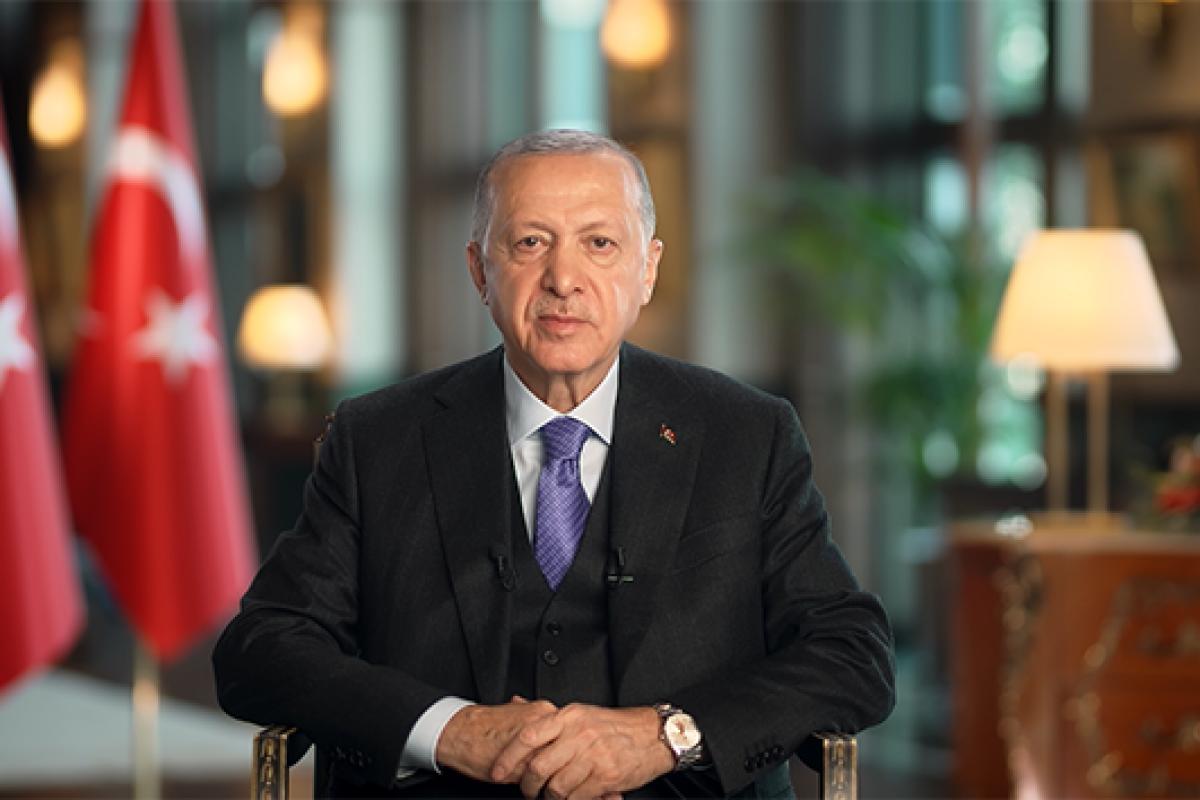 Cumhurbaşkanı Erdoğan &#039;Döviz kurunda yaşanan dalgalanmayı aldığımız tedbirlerle ortadan kaldırdık&#039;