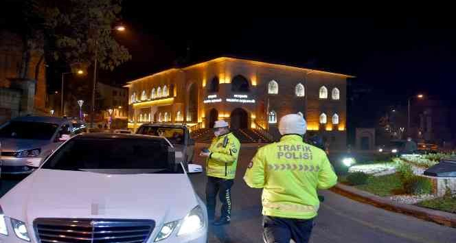 Polis ve jandarma Kapadokya’da kuş uçurtmayacak