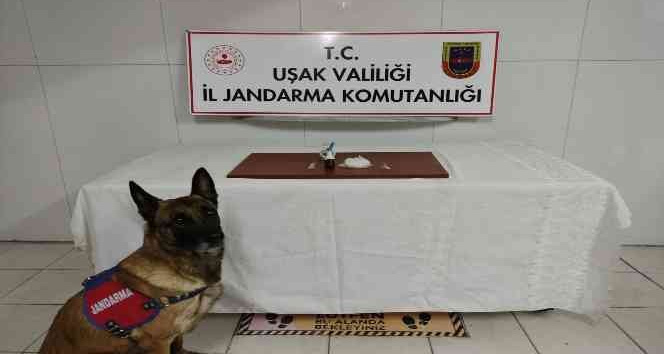 100 gram metamfetaminle yakalanan 3 şüpheli tutuklandı