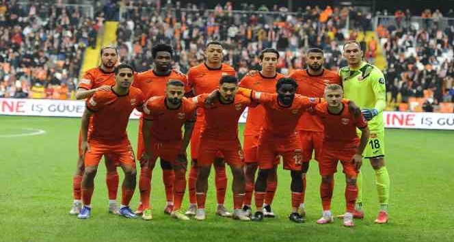 Adanaspor’un ilk yarı değerlendirmesi