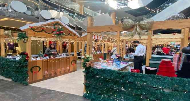 Nissara AVM "Yılbaşı Sokağı" Pazar akşamına kadar açık