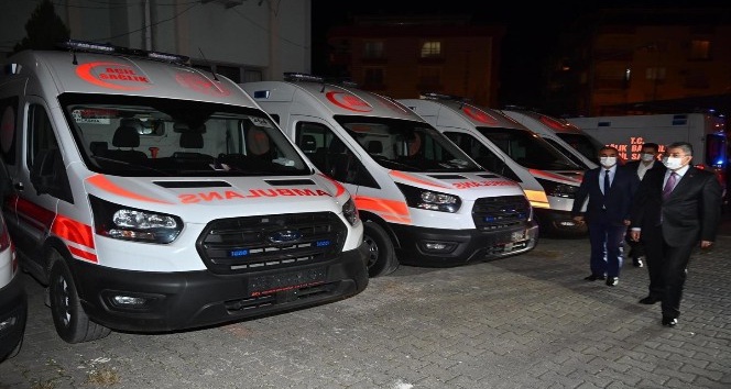 Vali Yılmaz: “Hizmete giren ambulanslarla acil sağlık hizmeti daha da güçlendi”