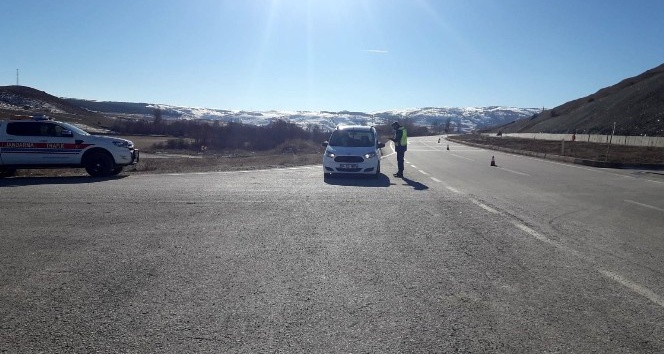 Erzincan’da cadde ve sokaklar sessizliğe büründü