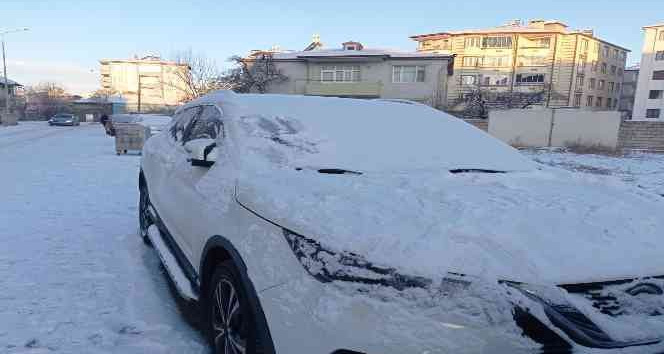 Iğdır’da köy okullarında eğitime kar engeli