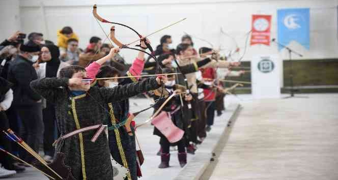 Osmaniye’de okçuluk turnuvası