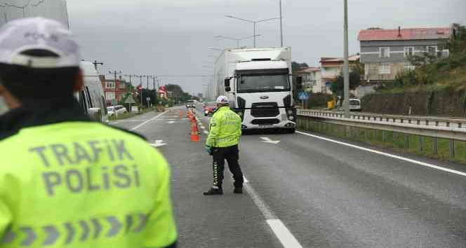 Ordu’da hız sınırını aşanlar radardan kaçamıyor