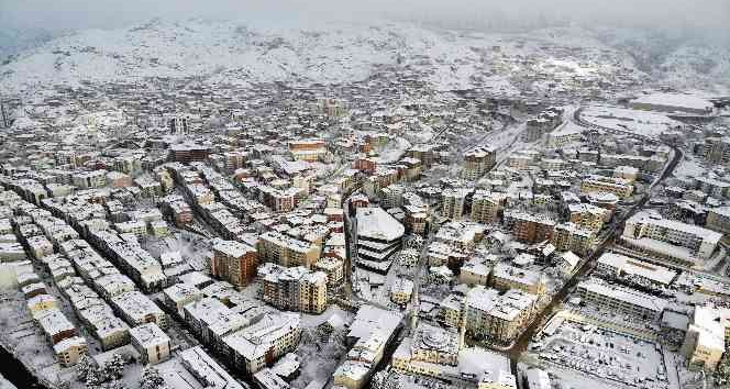 Gümüşhane’de karla gelen güzellik