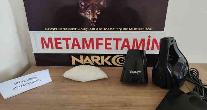 Uyuşturucuyu elektrik süpürgesinin içine saklamış