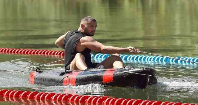Survivor’un özlenen şampiyonu Atakan, 2022’de de en güçlü şampiyon adaylarından biri olarak görülüyor