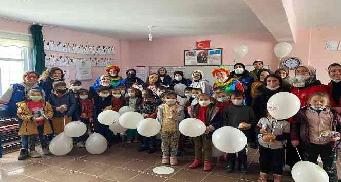 Fatsa’da "Yürek Isıtan Örgülerimiz” projesi