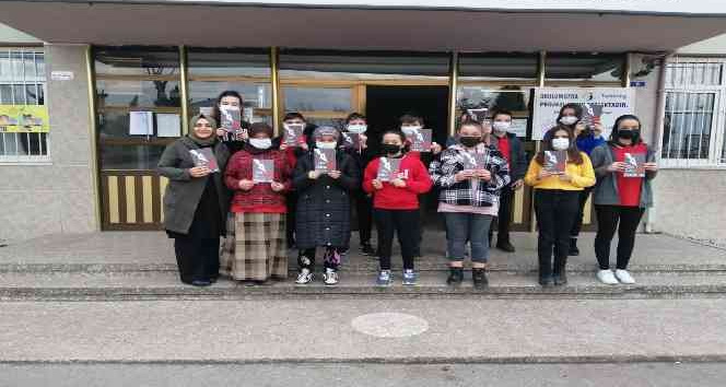 Türk ve Azeri öğrencilerden ortak şiir kitabı