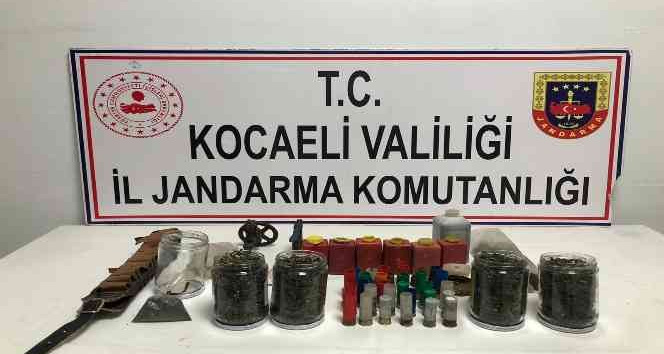 Kocaeli’de uyuşturucu operasyonu: 522 gram esrar ele geçirildi