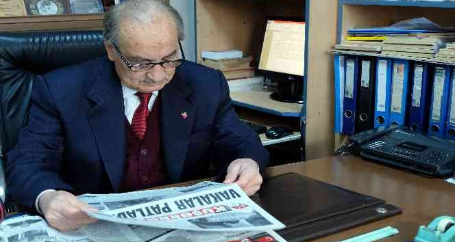 55 yıldır bıkmadan, usanmadan yazıyor