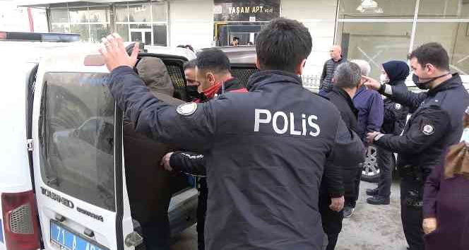 Kocası tarafından bıçaklı saldırıya uğramıştı, KADES sayesinde hayata tutundu