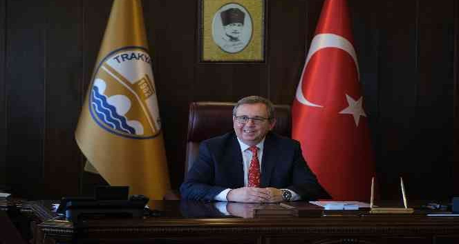 Rektör Tabakoğlu: “Tüm gazeteci dostlarımızın bu özel ve anlamlı gününü içtenlikle kutluyorum”