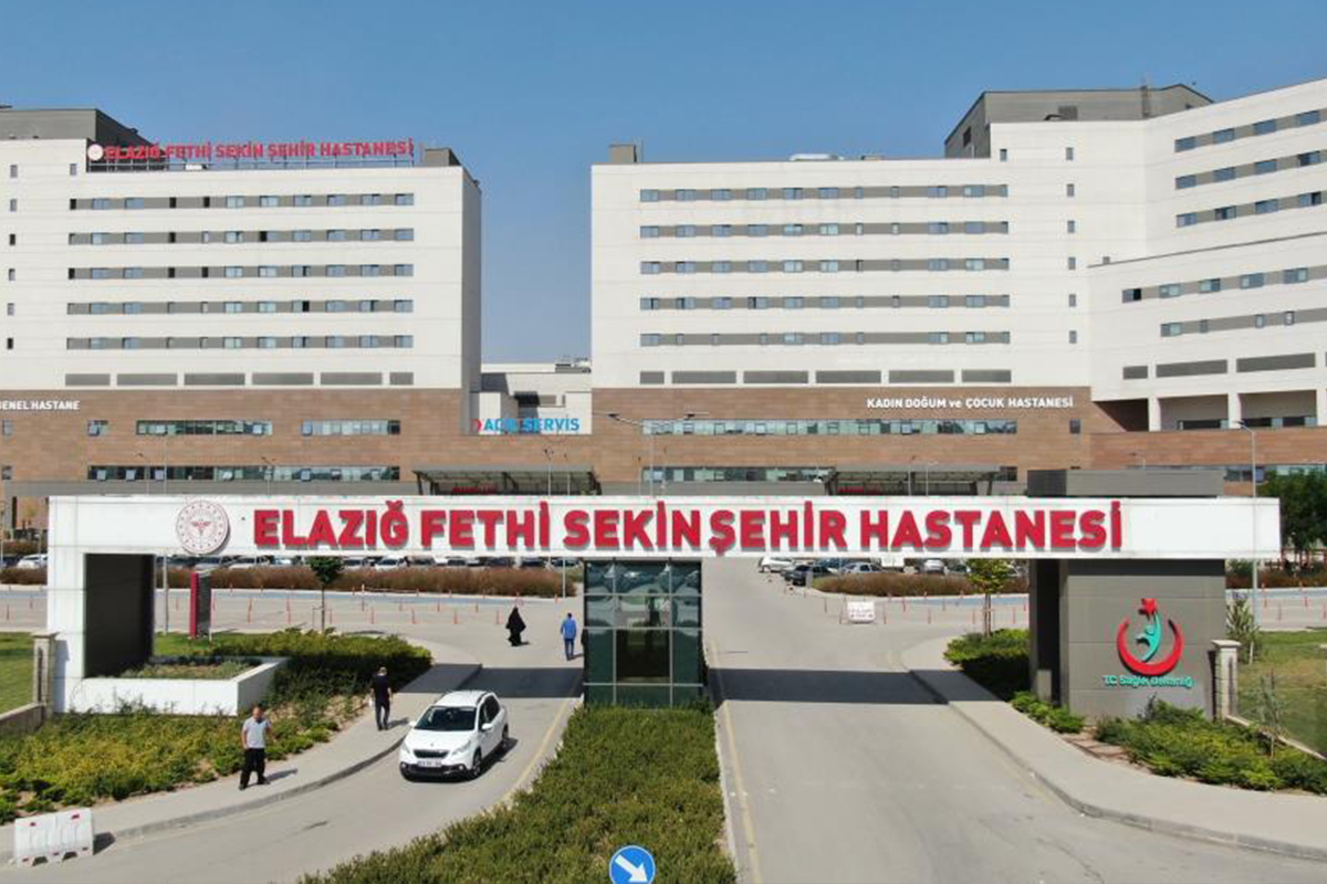 Fethi Sekin Şehir Hastanesinde, bir yılda 1 milyon 566 bin 51 hasta tedavi edildi