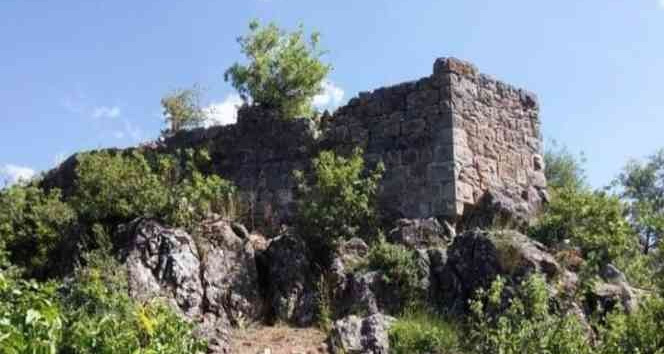 Orçan Kalesi yıllara meydan okuyor