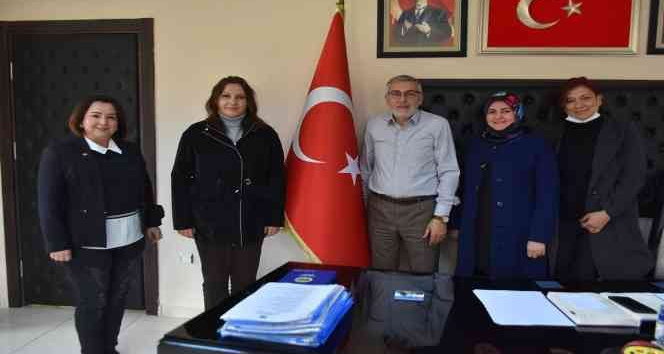 AK Partili kadınlardan Başkan Bozkurt’a ziyaret