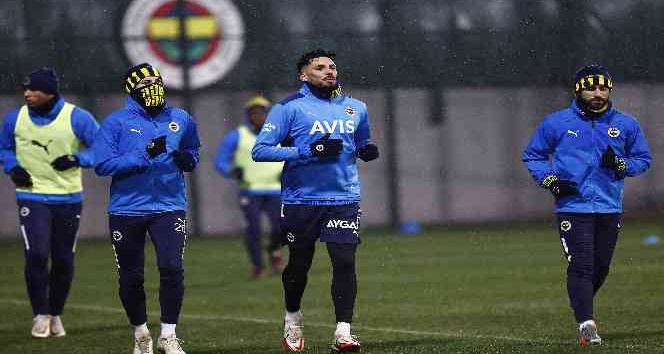 İsmail Kartal, Fenerbahçe ile ilk antrenmanına çıktı