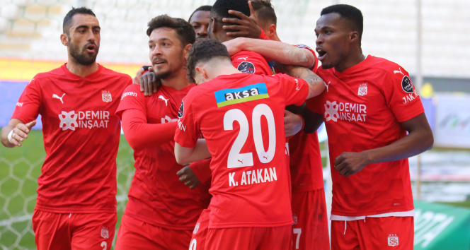 Sivassporda zorlu Trabzonspor maçı öncesi 5 eksik!