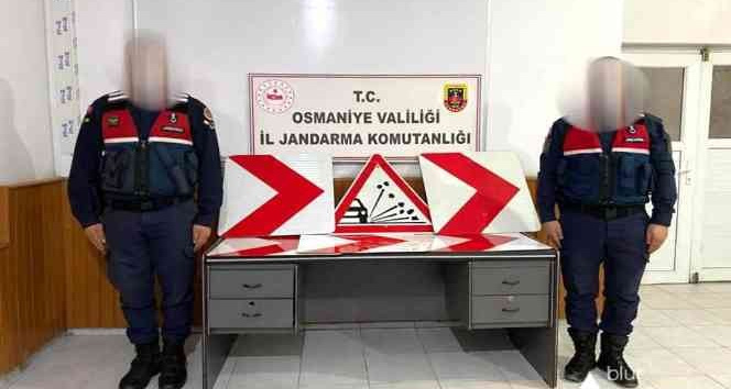 Trafik tabelalarını çalan hırsız yakalandı