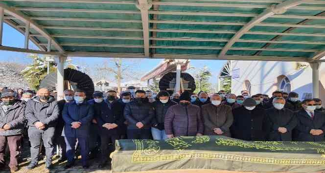 Halı sahada hayatını kaybeden şube müdürü son yolculuğuna uğurlandı