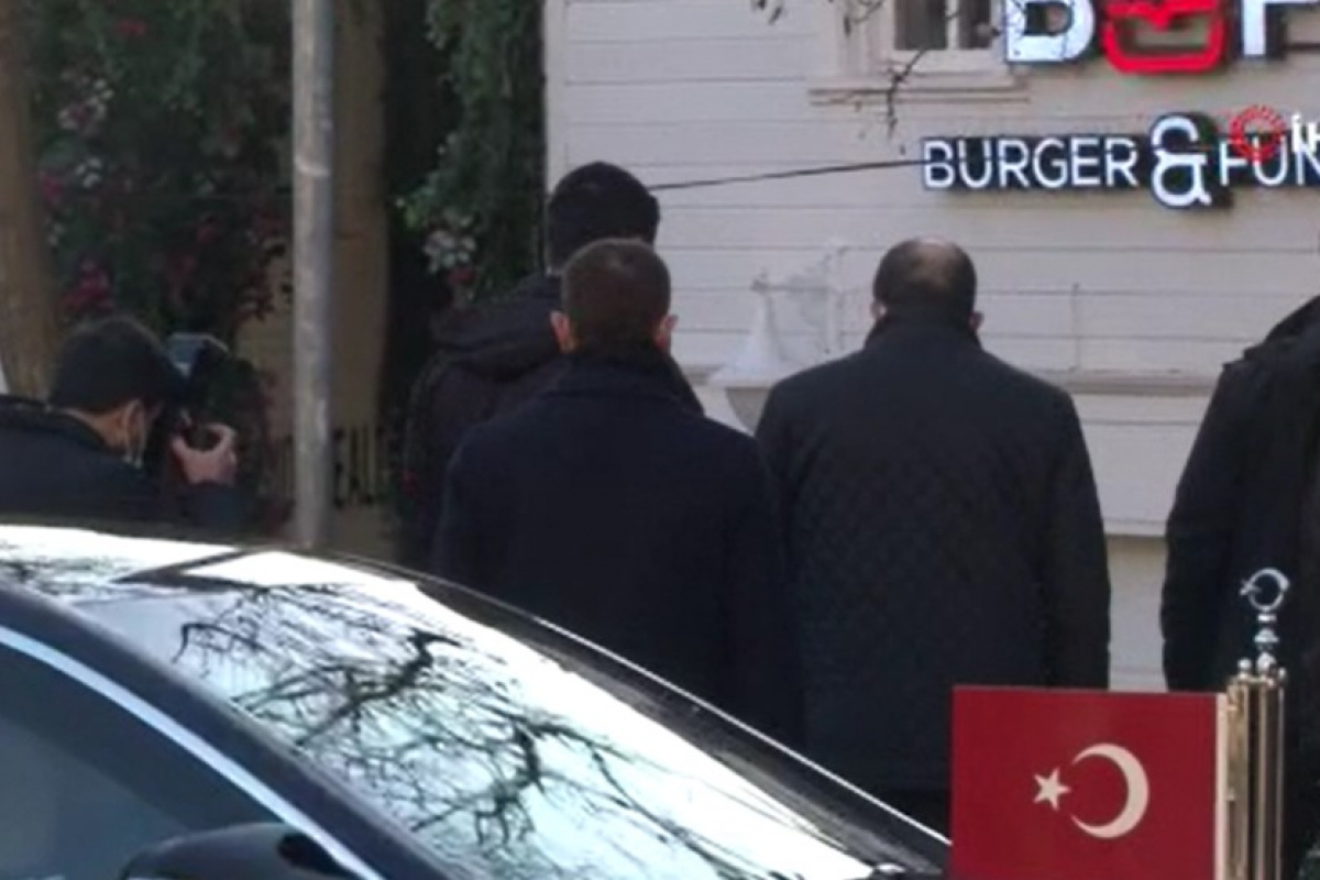 Cumhurbaşkanı Erdoğan, Çengelköy'de vatandaşlarla sohbet etti