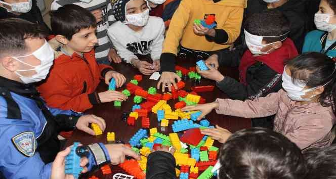 Toplum destekli polisler, engelliler için etkinlik düzenledi