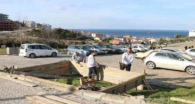 Çınarcık MYO’ya otobüs durağı