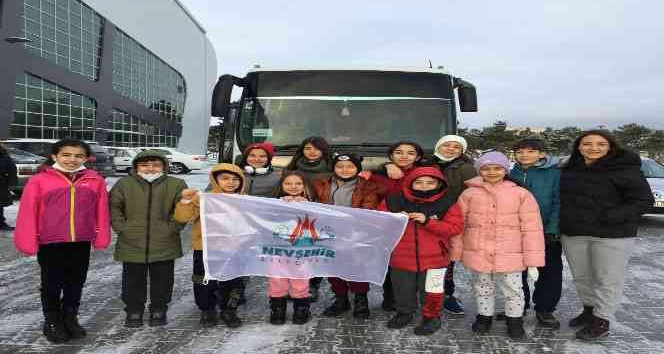 Minikler,  Isparda’da tırmanacak