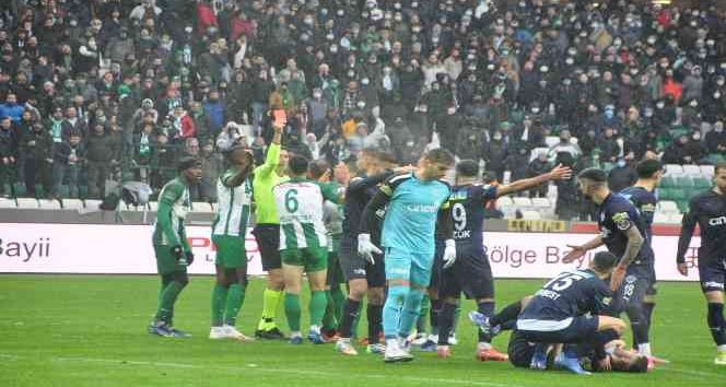 Spor Toto Süper Lig: GZT Giresunspor: 0 - Kasımpaşa: 1 (İlk yarı)