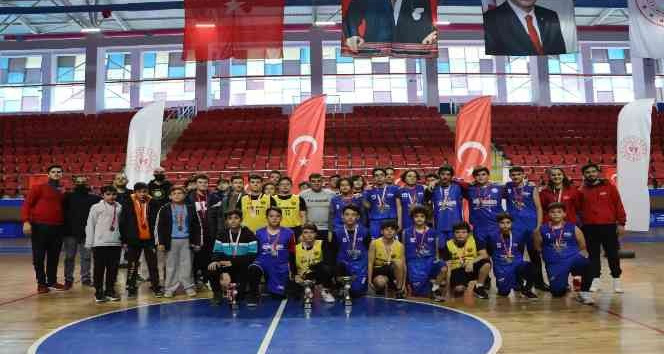 Basketbol Yerel Liglerinde şampiyonlar belli oldu