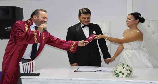 Yabancılar da nikah için Yalova’yı tercih etti