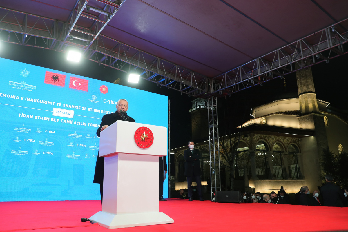 Cumhurbaşkanı Erdoğan, Arnavutluk'taki Ethem Bey Camii'nin açılışını gerçekleştirdi